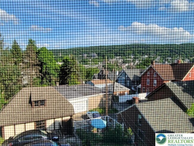 444 W 3rd St, Unit 6 in Bethlehem, PA - Building Photo - Building Photo