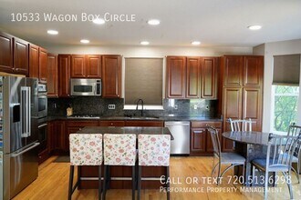 10533 Wagon Box Cir in Littleton, CO - Building Photo - Building Photo