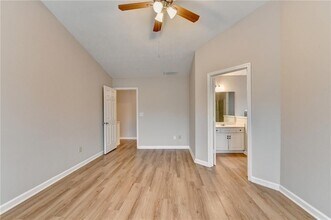 2115 Glynmoore Dr in Lawrenceville, GA - Building Photo - Building Photo