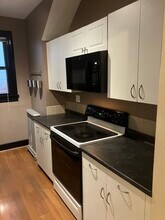 24 Lee St, Unit 1 in Worcester, MA - Building Photo - Building Photo