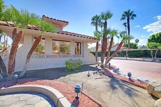 500 S Farrell Dr in Palm Springs, CA - Building Photo - Building Photo