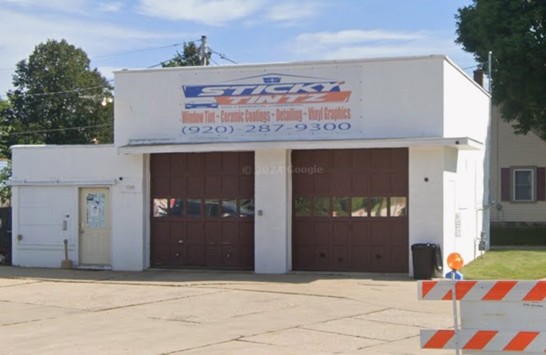 1749 Broadway Ave in Sheboygan, WI - Building Photo