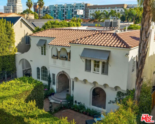property at 748 Cloverdale Ave