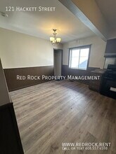 121 Hackett St in Beloit, WI - Building Photo - Building Photo