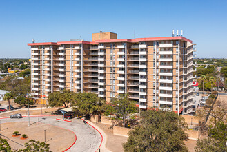 Villa Tranchese Apartments in San Antonio, TX - Building Photo - Primary Photo