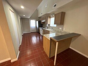 627 E 14th St in Houston, TX - Building Photo - Building Photo