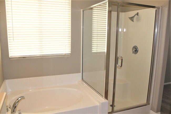 25556 Cedar River Ct