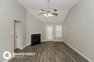 1616 Camille Way in Memphis, TN - Building Photo - Building Photo