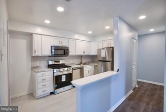 2303 Olson St-Unit -103 in Hillcrest Heights, MD - Building Photo - Building Photo