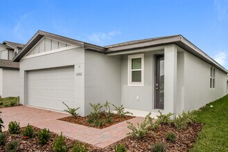 5261 Luke Hammock St in St. Cloud, FL - Building Photo - Building Photo