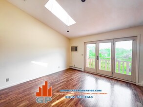 243 Eastview Cir in Williston, VT - Building Photo - Building Photo