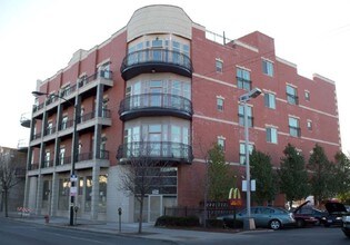 4518 N Kedzie Ave in Chicago, IL - Building Photo - Building Photo