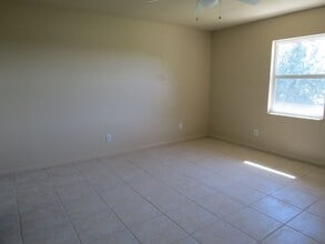114 Shepard Ave in Dundee, FL - Building Photo - Building Photo