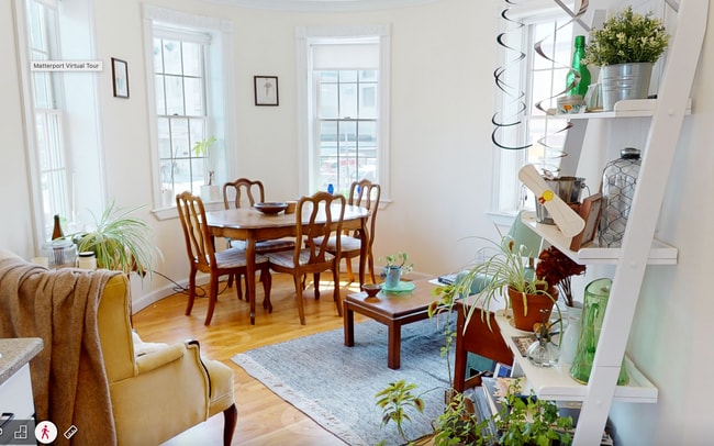 4 Bishop Allen Dr, Unit 2 in Cambridge, MA - Building Photo - Building Photo