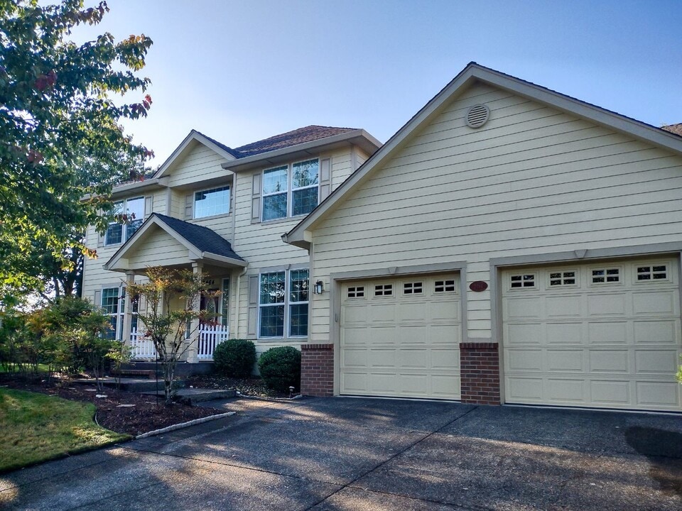 2464 Sage Ave SE in Salem, OR - Building Photo