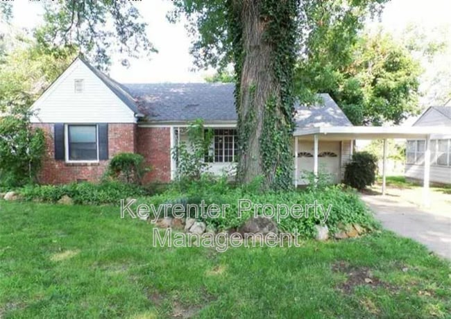property at 2220 S Indianapolis Ave