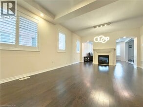 3147 Carding Mill Trail in Oakville, ON - Building Photo - Building Photo