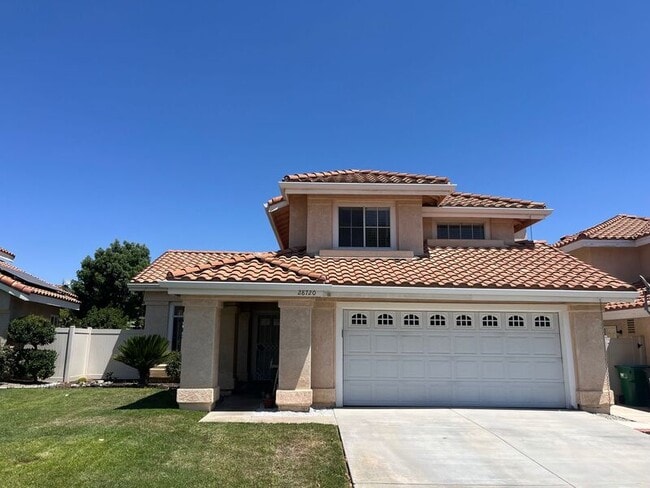 property at 28720 N Port Ln