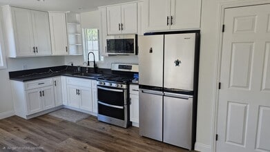 9903 Rudnick Ave in Chatsworth, CA - Building Photo - Building Photo