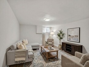 1214 E Eager St in Baltimore, MD - Building Photo - Building Photo