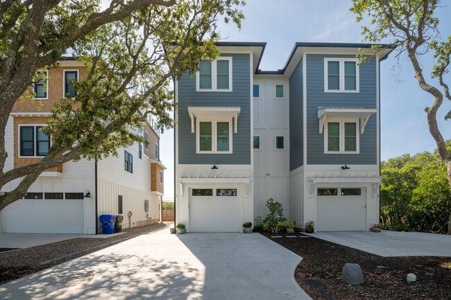 property at 1115 Bowfin Ln