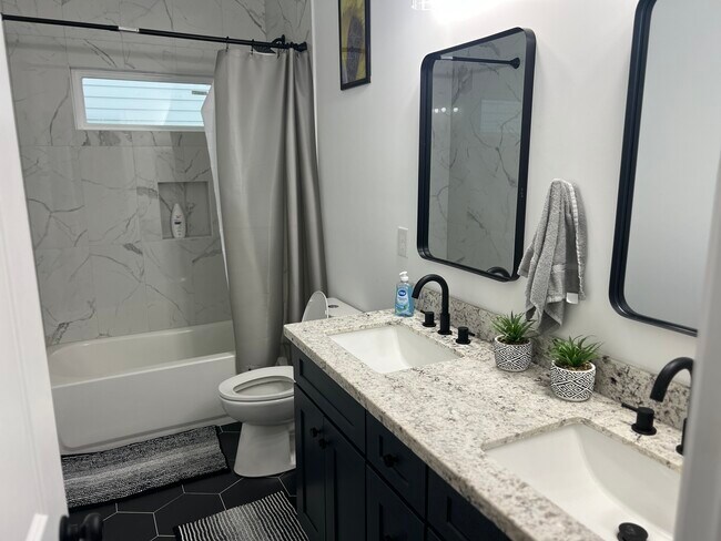 3513 Saint Anthony Ave in New Orleans, LA - Building Photo - Building Photo