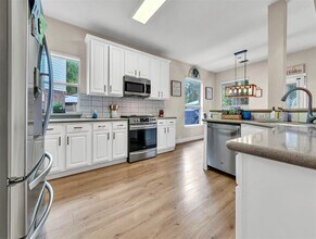 19102 Milloak Dr in Humble, TX - Building Photo - Building Photo