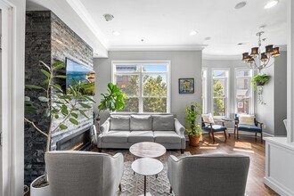 128 JACKSON St in Hoboken, NJ - Building Photo - Building Photo