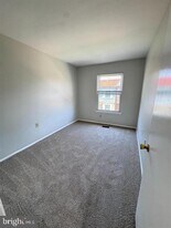 77 Hancock Pl NE in Leesburg, VA - Building Photo