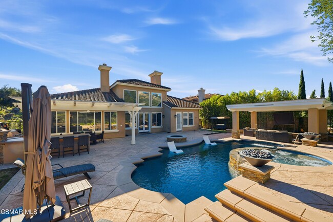 property at 2621 Springbrook Ct