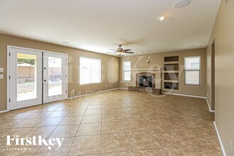 2403 W Quick Draw Way, Unit 3-324 in San Tan Valley, AZ - Building Photo - Building Photo