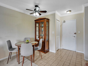 3000 Riomar St in Fort Lauderdale, FL - Building Photo - Building Photo