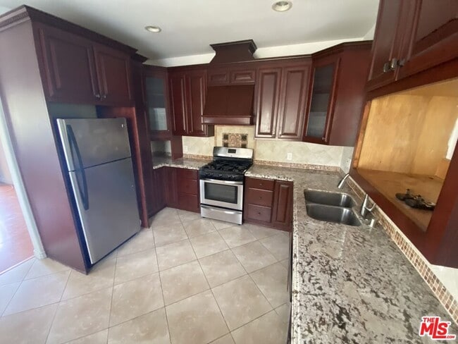 2244 Ripple St in Los Angeles, CA - Building Photo - Building Photo