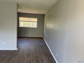 2124 Atkins Dr NW in Huntsville, AL - Building Photo - Building Photo