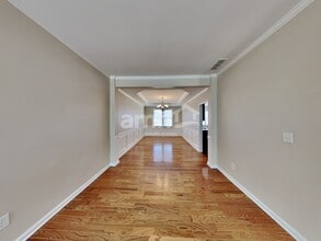 2410 Chandler Grove Dr in Buford, GA - Foto de edificio - Building Photo