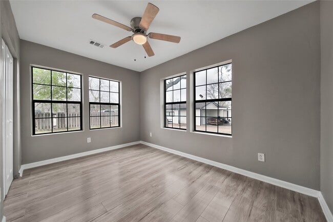 property at 1623 Main St