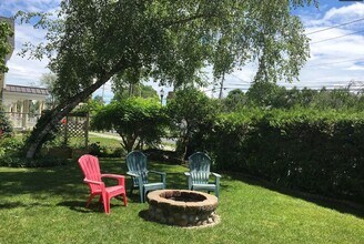 2 S Franklin St, Unit 2A S Franklin St in Saratoga Springs, NY - Building Photo - Building Photo