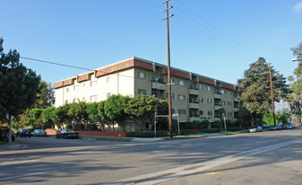 Chandler West Apartamentos