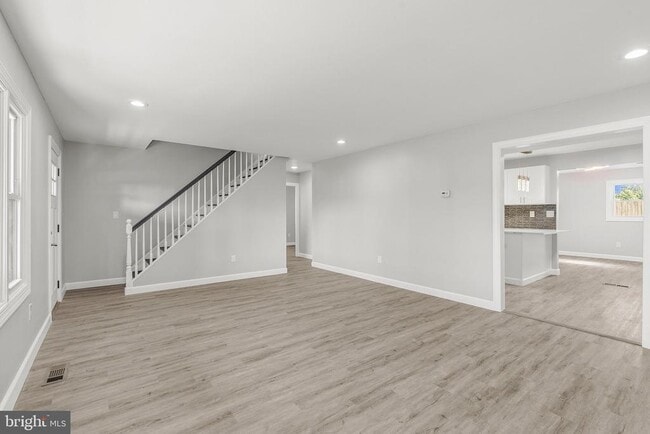 12 Holbrook Ln in Willingboro, NJ - Building Photo - Building Photo