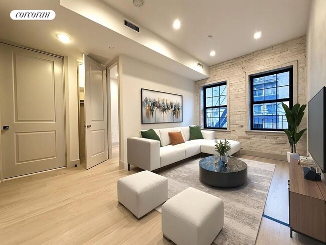 23 Avenue B in New York, NY - Foto de edificio - Building Photo