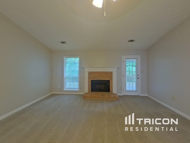 5490 Maltdie Ct NE in Sugar Hill, GA - Building Photo - Building Photo