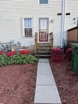1512 Penrose Ave in Baltimore, MD - Building Photo