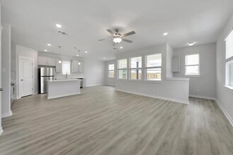 300 Old Trinity Way in Andice, TX - Building Photo - Building Photo