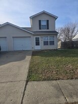 1907 E Balsam Ct in Anderson, IN - Building Photo