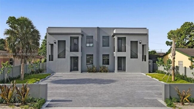 property at 444 E 16th St