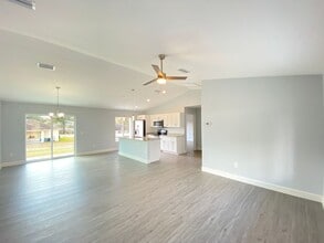 15156 SW 43rd Avenue Rd in Ocala, FL - Building Photo - Building Photo