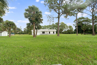 9949 154th Rd N in Jupiter, FL - Building Photo - Building Photo