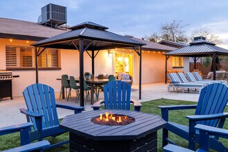 8638 E Whitton Ave in Scottsdale, AZ - Building Photo - Building Photo