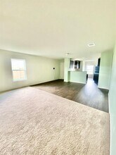 701 Yearwood Ln in Jarrell, TX - Building Photo - Building Photo