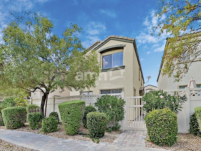 property at 611 Desert Silk Ct